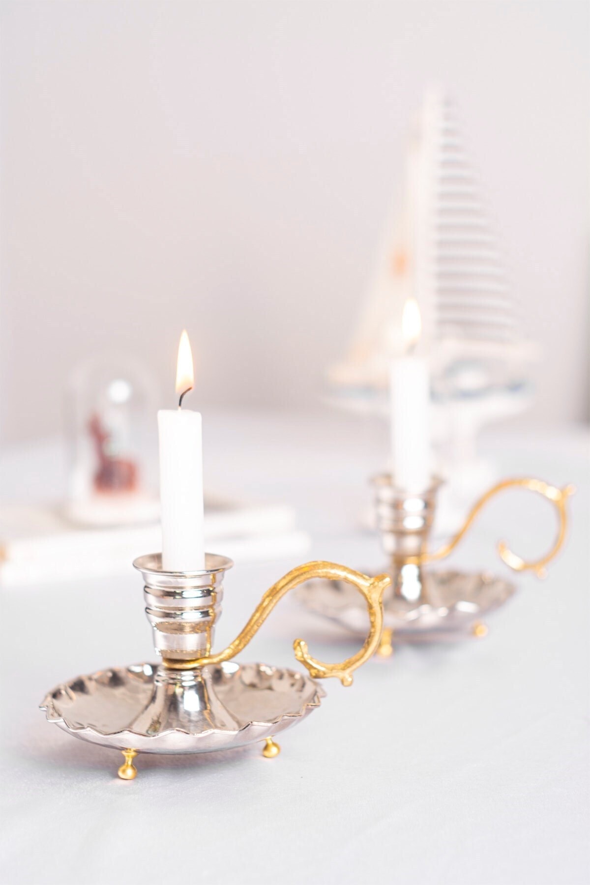 Fırfırlı Bakır El Şamdanı